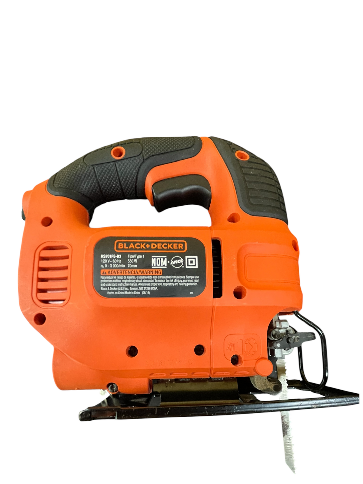 Caladora Black+Decker KS701PE-B3 550W con Cuchilla – Potencia y Precisión Profesional